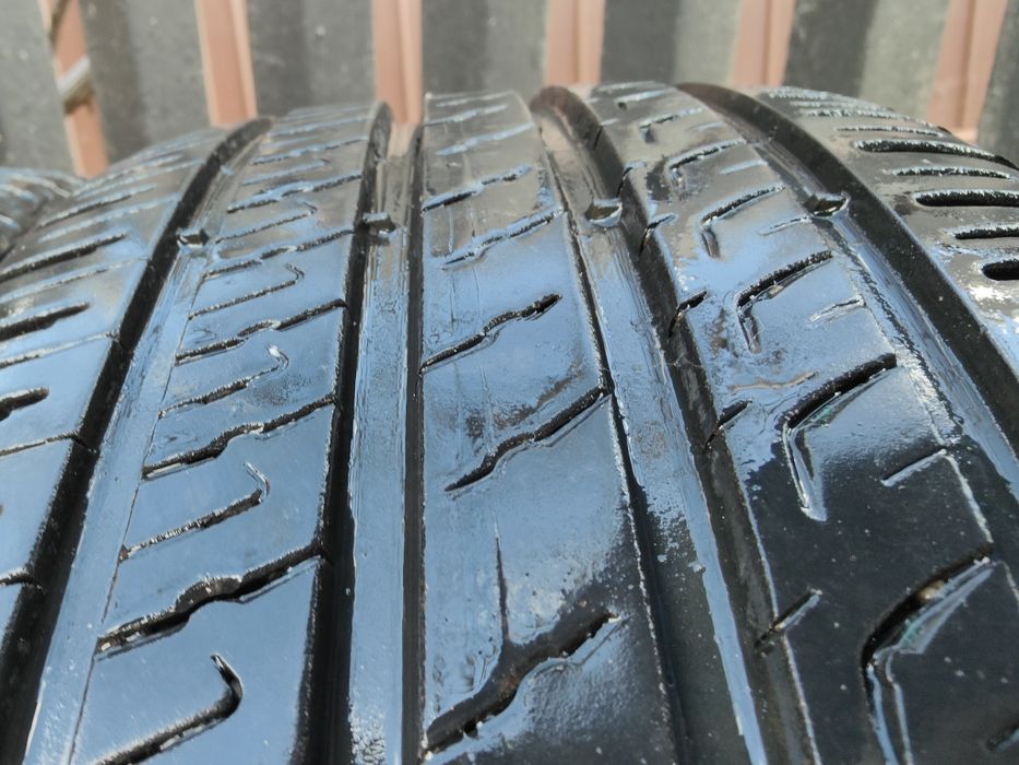 Cauciucuri de vară Barum 225/40/R18