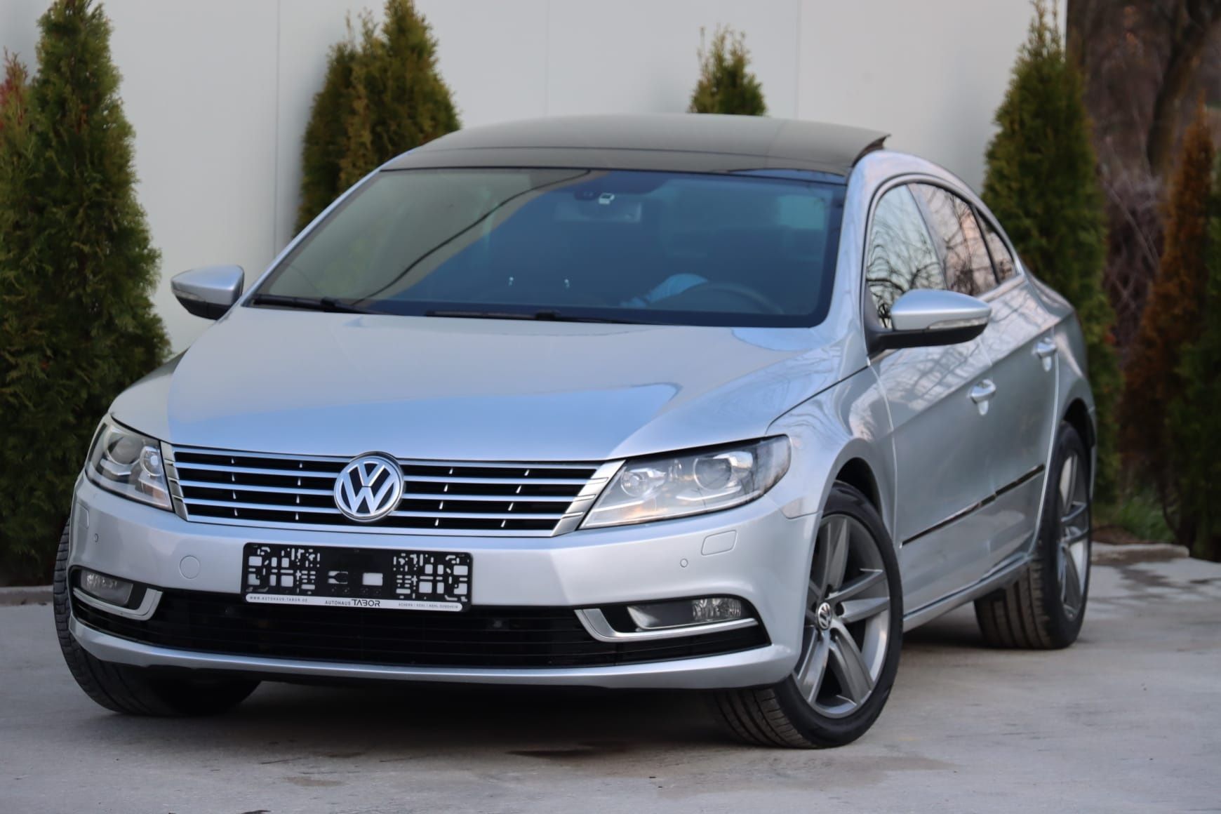 VW Passat CC Facelift 2012/07 2.0 D Automat DSG 5 LOCURI