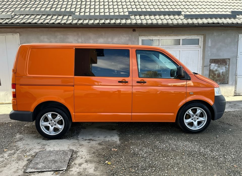 Volkswagen Transporter T5 1.9 TDI, an 2006, fara AC