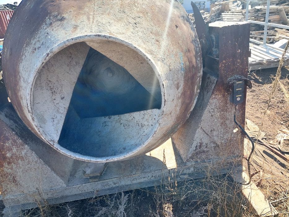 1 кубовый бетонмишалка