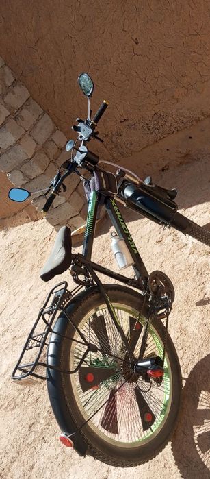 Velik sotiladi 1mln.200ming