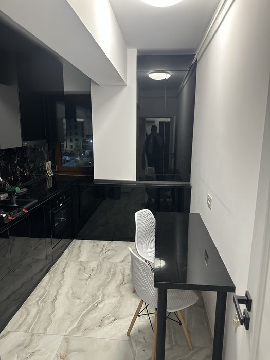 Inchiriez apartament cu 2 camere Mall Moldova