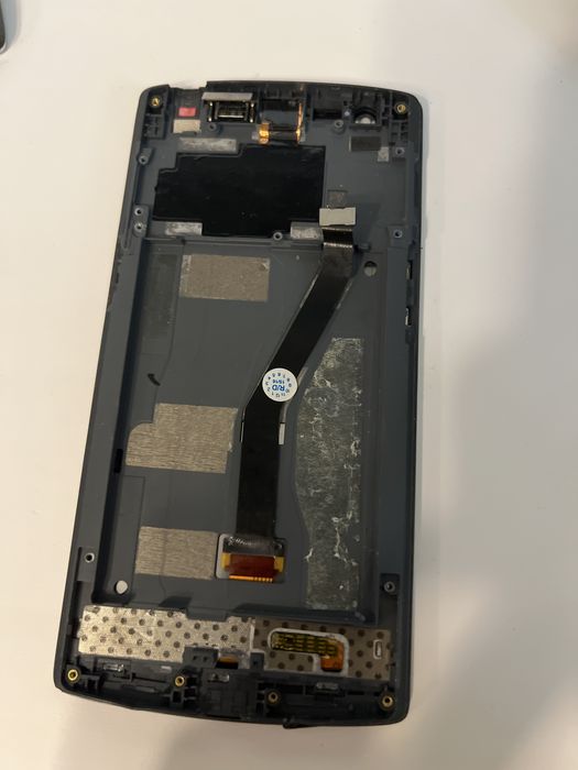 Telefon One Plus One defect