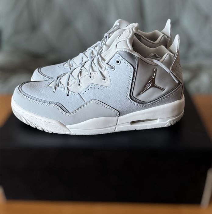 Чисто Нови Nike Jordan