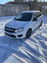 Продам машину LADA