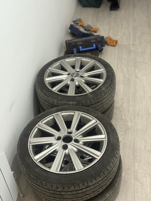 Титанка камрики r16