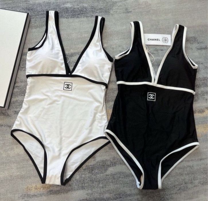 Costum Baie Intreg alb Model Chanel