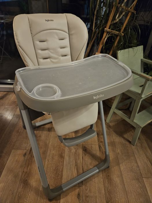 Scaun de masa Inglesina