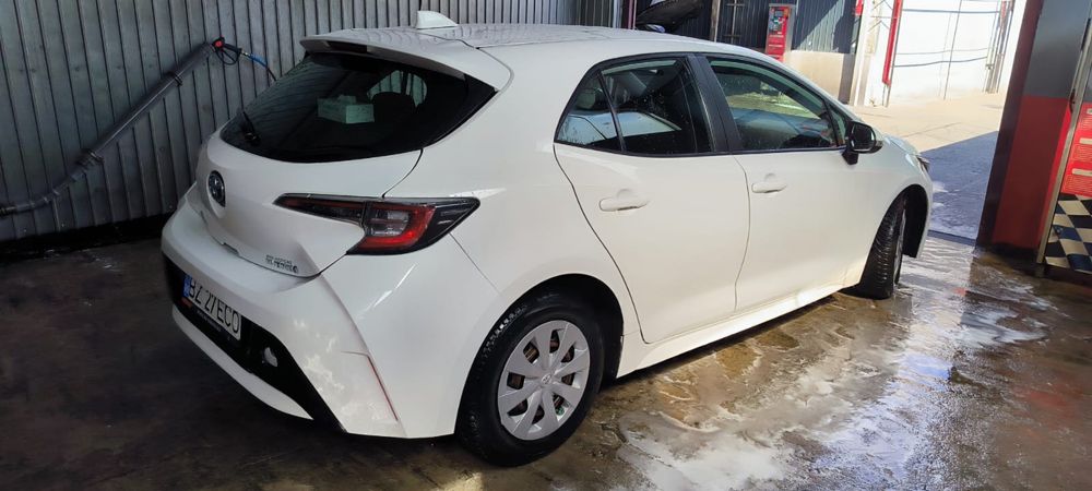 Primul Proprietar Corolla Hachback hibrid