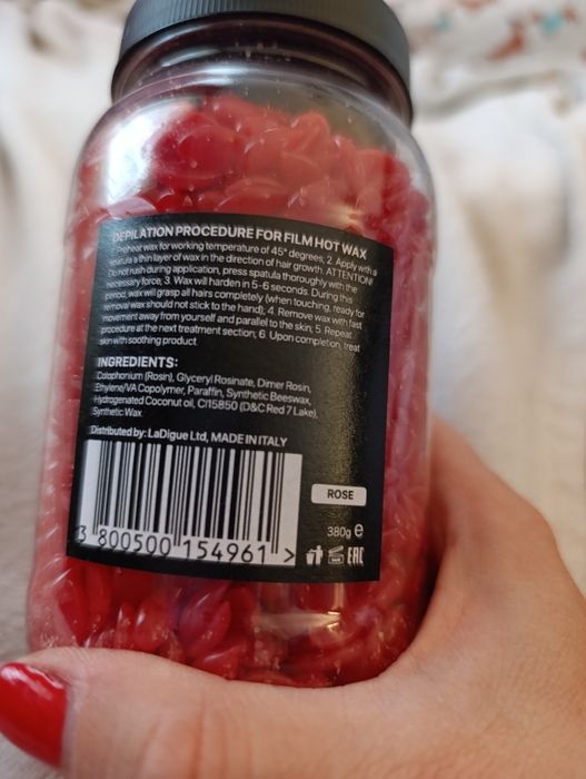 Ceara waxx culoare rosie