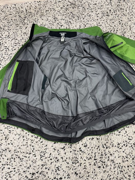 Мъжко яке ARK’TERYX GORE-TEX .Размер L