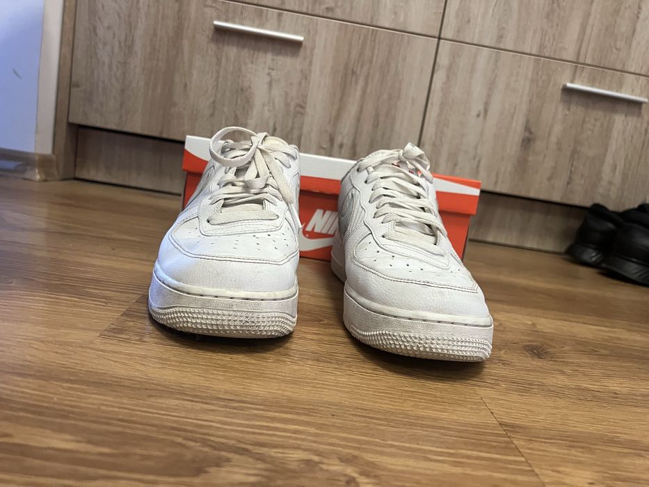 Nike Air Force 1 LV8 Double Swoosh 43