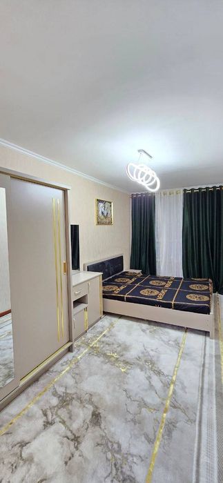 |ХАМЗА МЕТРО 100метр ²3/3/4 КИРПИЧ 2х6 Бал 54м² ул. Мукими продаётся