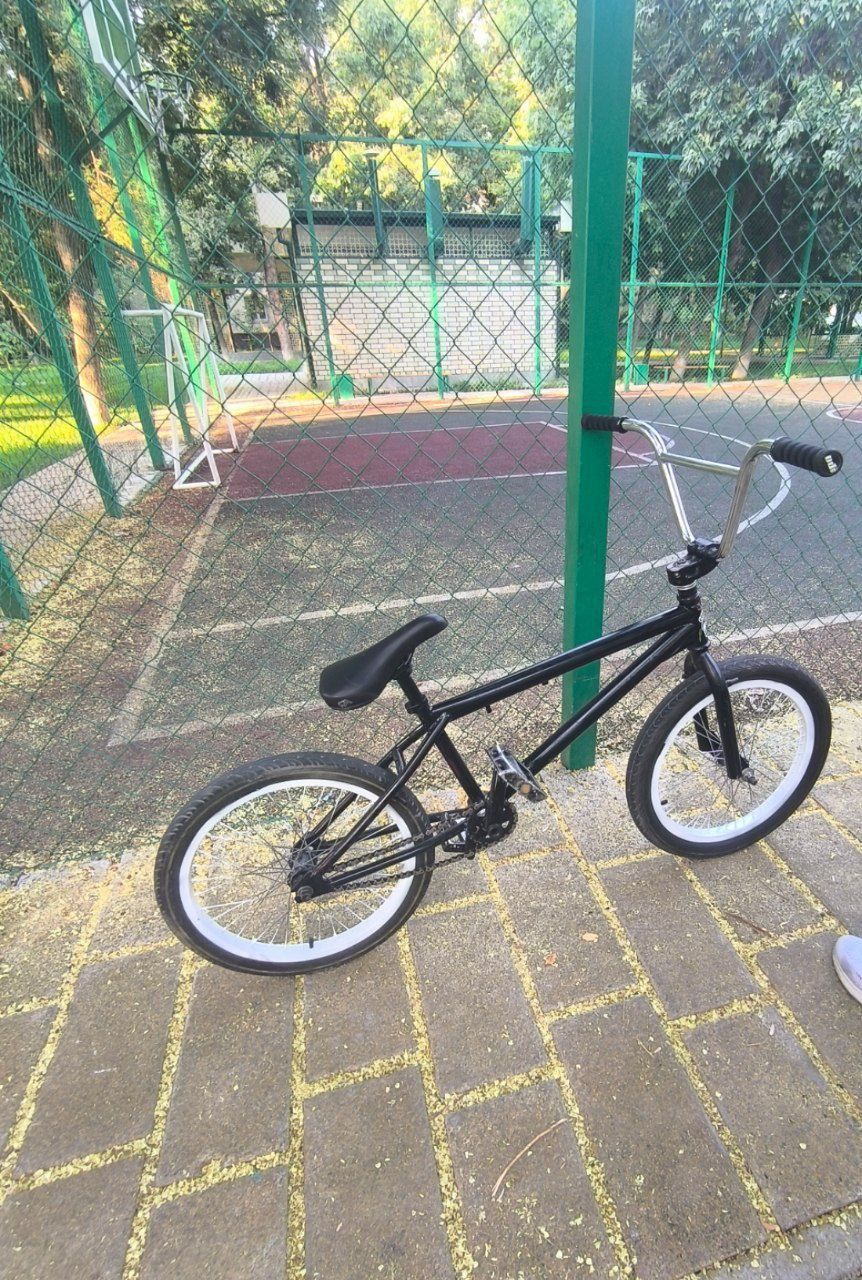 Продаю трюковой велосипед bmx