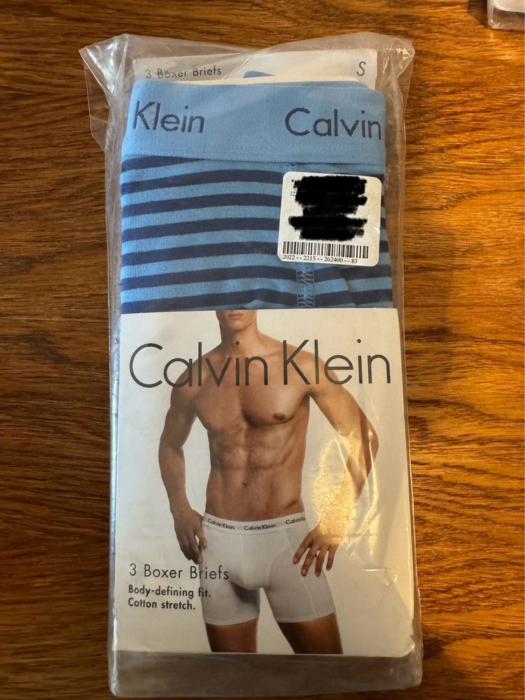 Boxeri Calvin Klein marimea S si M (3/set)