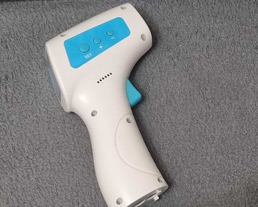 Termometru cu infraroșu fără contact YHKY 2000