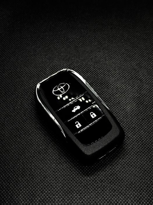 Carcasă cheie tip smart Toyota – design premium tip briceag (flip key)