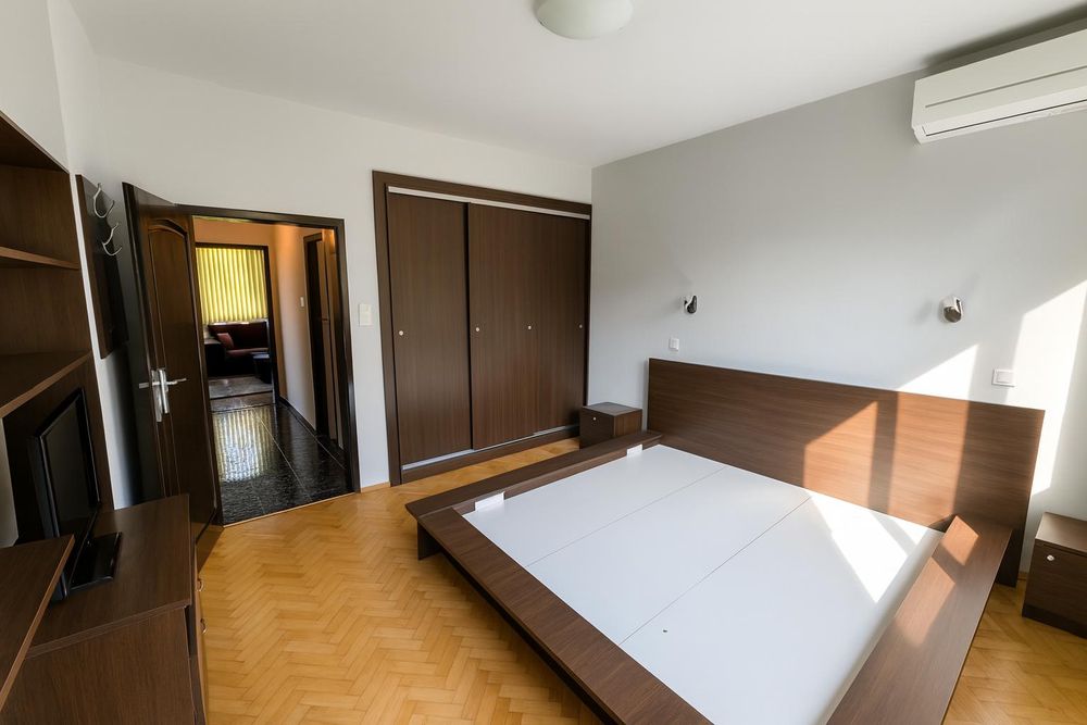 Просторен ТРИСТАЕН апартамент в кв. Младежки хълм