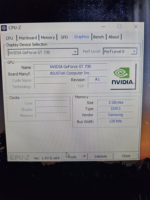 P.C Ligth gaming , sistem complet.