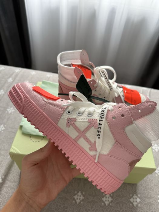 Off White Court 3.0 / Premium / 2025