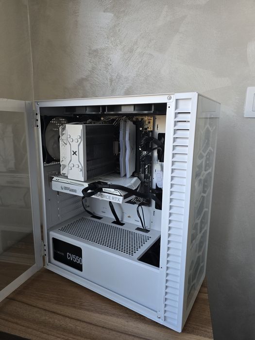 Геймърски компютър I5-10400F, Zotac 3060 12GB, 16GB RAM