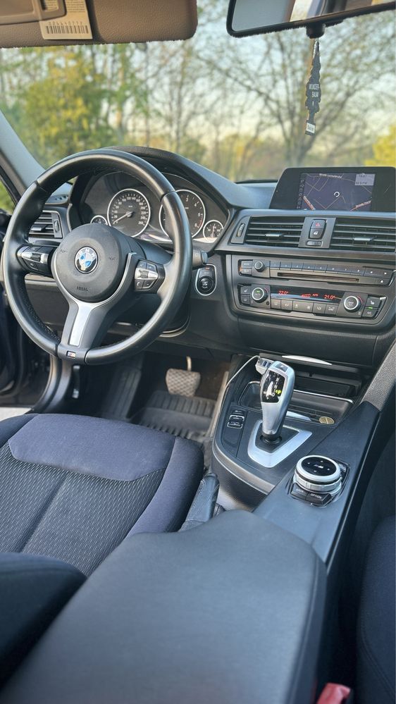 BMW seria 3 320 D 2013 Automat