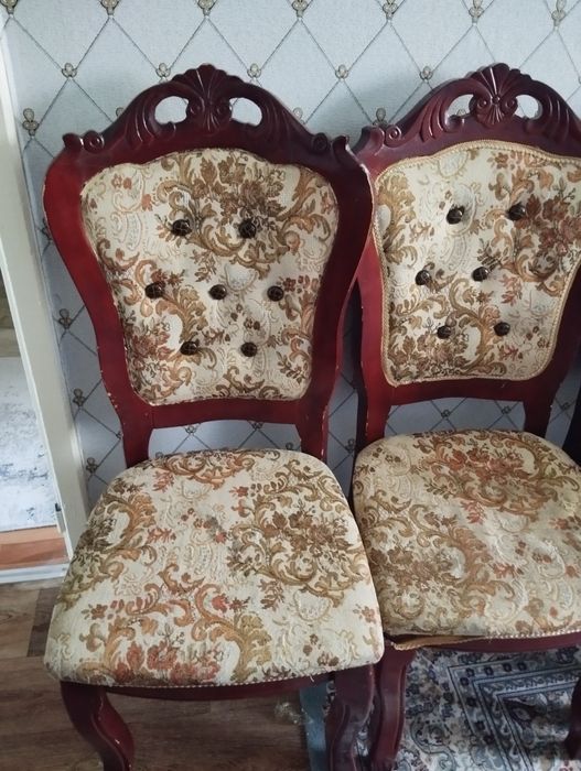 Стулья 12шт б/у 5000тг