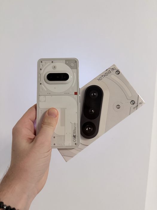 Смартфон Nothing 3a 12/256