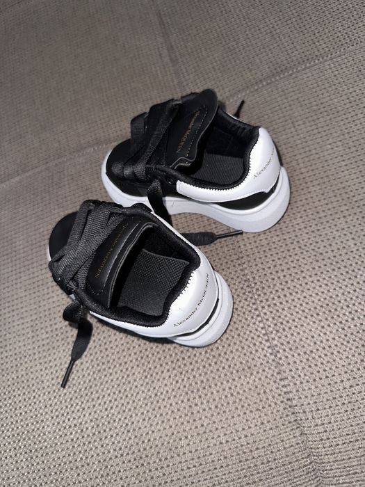 Adidasi Alexander Mcqueen marimea 22