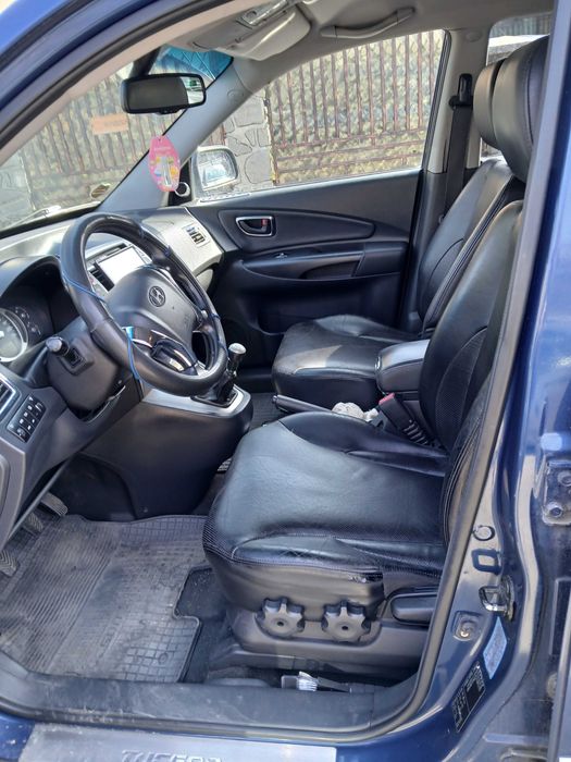 Vând Hyundai Tucson 10 2005
