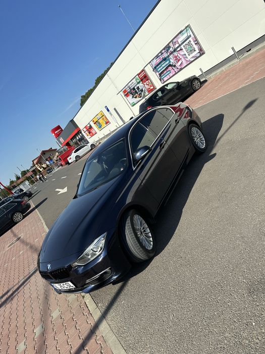 Vand BMW F30 Luxury