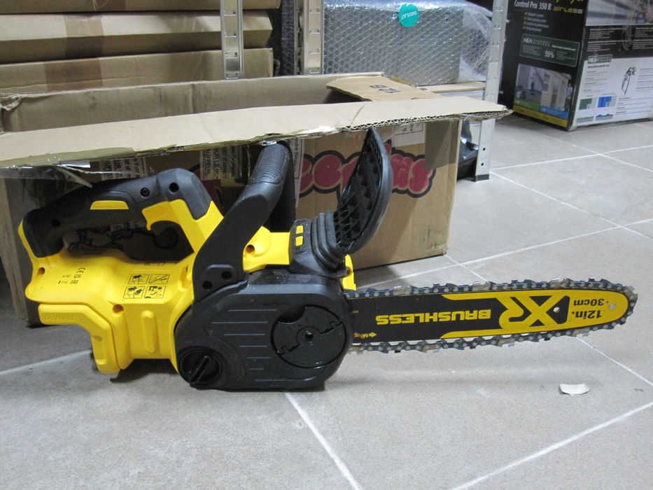 Drujba DEWALT DCM565P1-QW fără perii XR 18V 5Ah Li-Ion