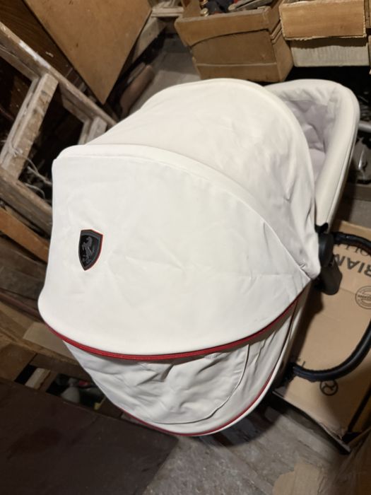 Кош за новородено Cybex Priam Ferrari