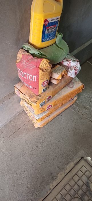 Кафелный клей изостоп