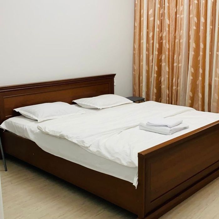 Посуточно,  двухкомнатная квартира, левый берег, чистая