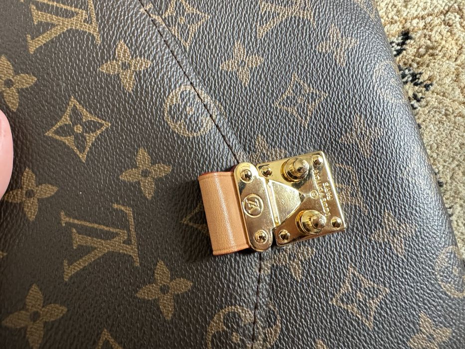Сумка LV Pochette