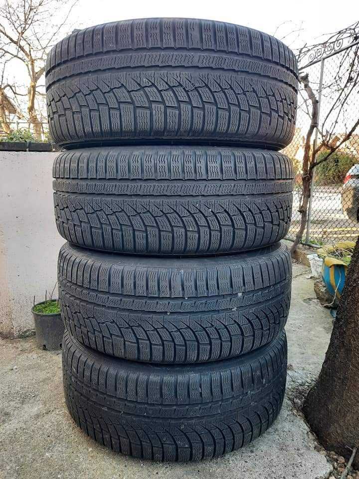 4 Броя 235/50/18 Nokian 2x6,8mm 2x6,2mm