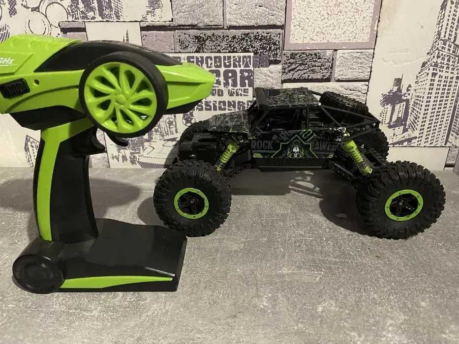 Радиоуправляемая машинка Багги 1:18