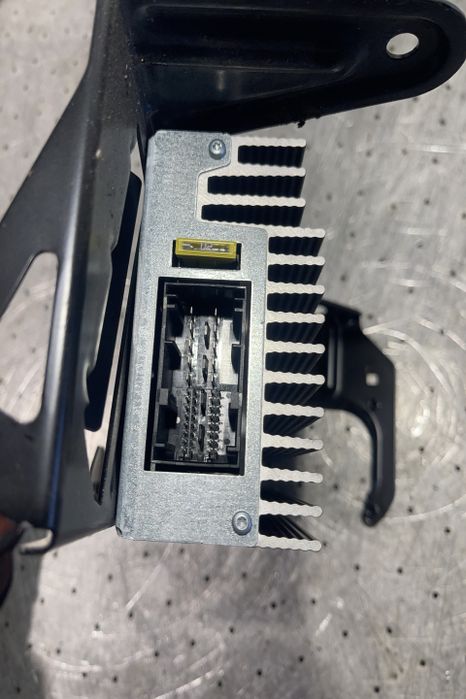 Amplificator audio 65 15 4 231 035 BMW Seria 7 F01/F02