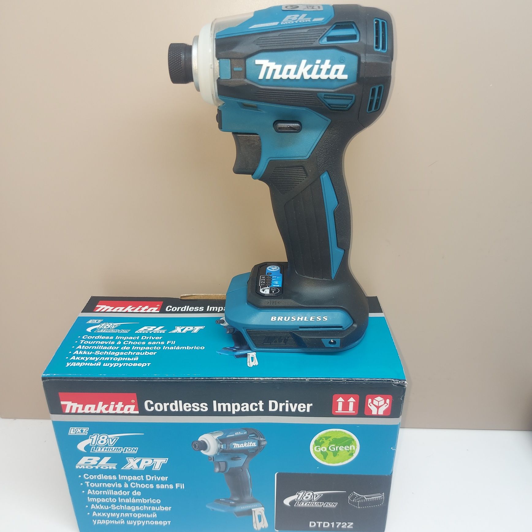 Последен модел импакт Makita DTD172Z