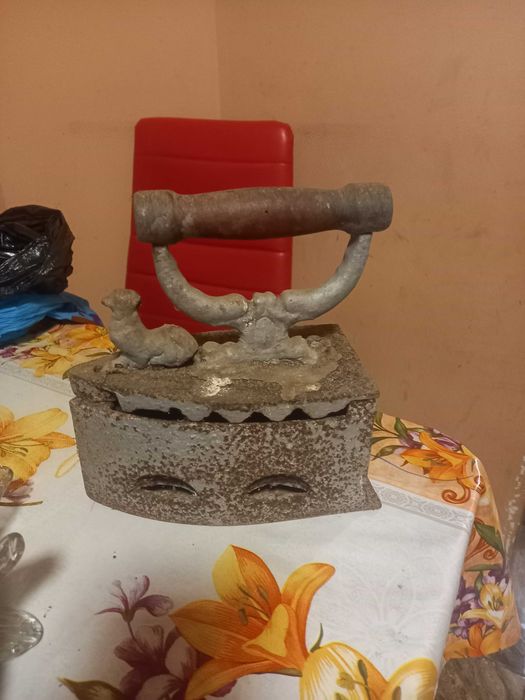 Fier de calcat vhechi