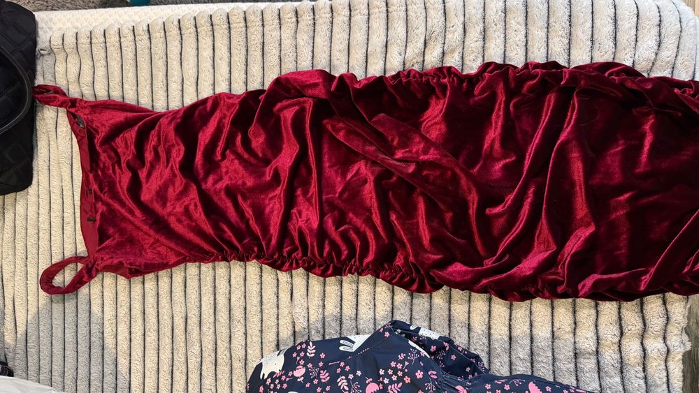 Всички рокли по 15 лев