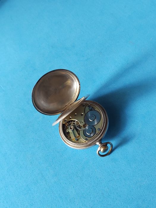 Сребърен джобен часовник  OMEGA