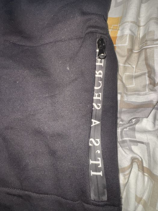 Trapstar анцунг, чисто нов