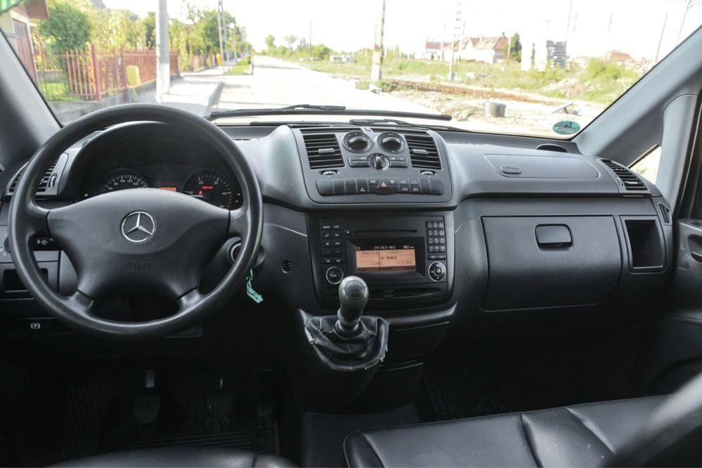 Mercedes Benz Vito Mixt 2.2CDI 136Cp—2014-Euro5-Clima-Carlig-5Locuri-