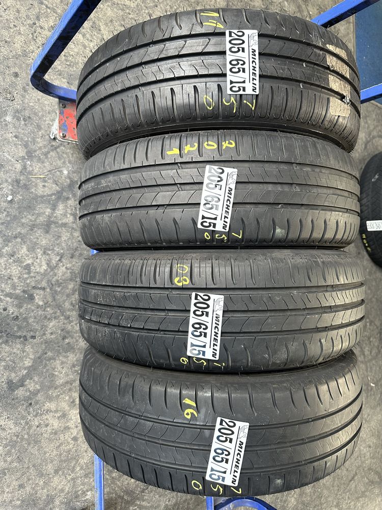 205/60/15 Michelin