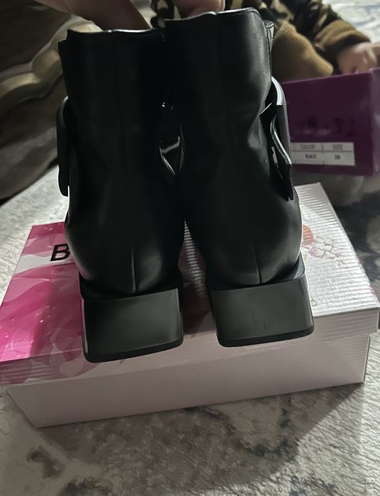 Oyoq kiyim Yangi umuman ishlatilmagan ichlari mexli issiq uteploniy si