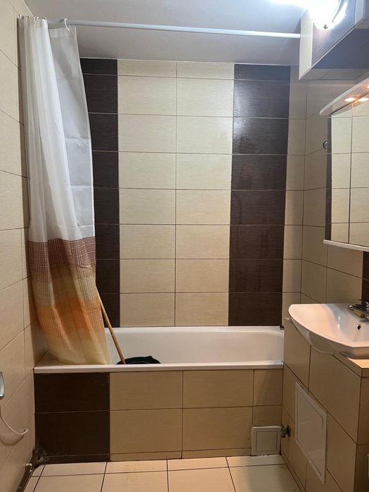 Apartament de inchiriat in cartierul Uniri