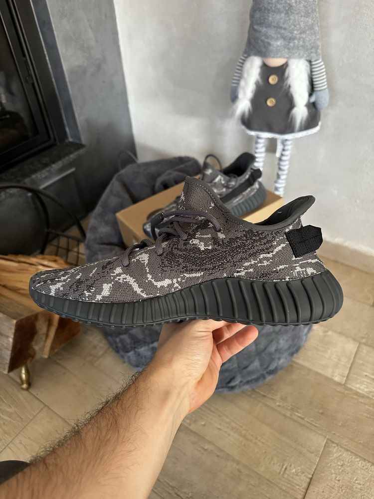 Adidas Yeezy Boost 350 V2 MX Dark Salt