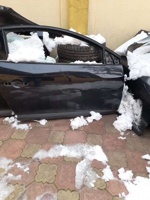Megane 3 coupe bara spate haion si alte piese